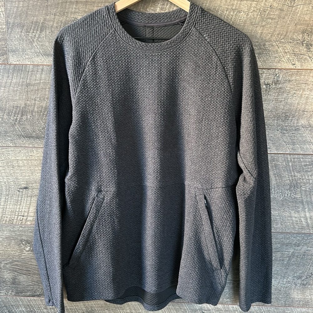 Lululemon At Ease Crew in Heathered Black Medium - Picture 6 of 9
